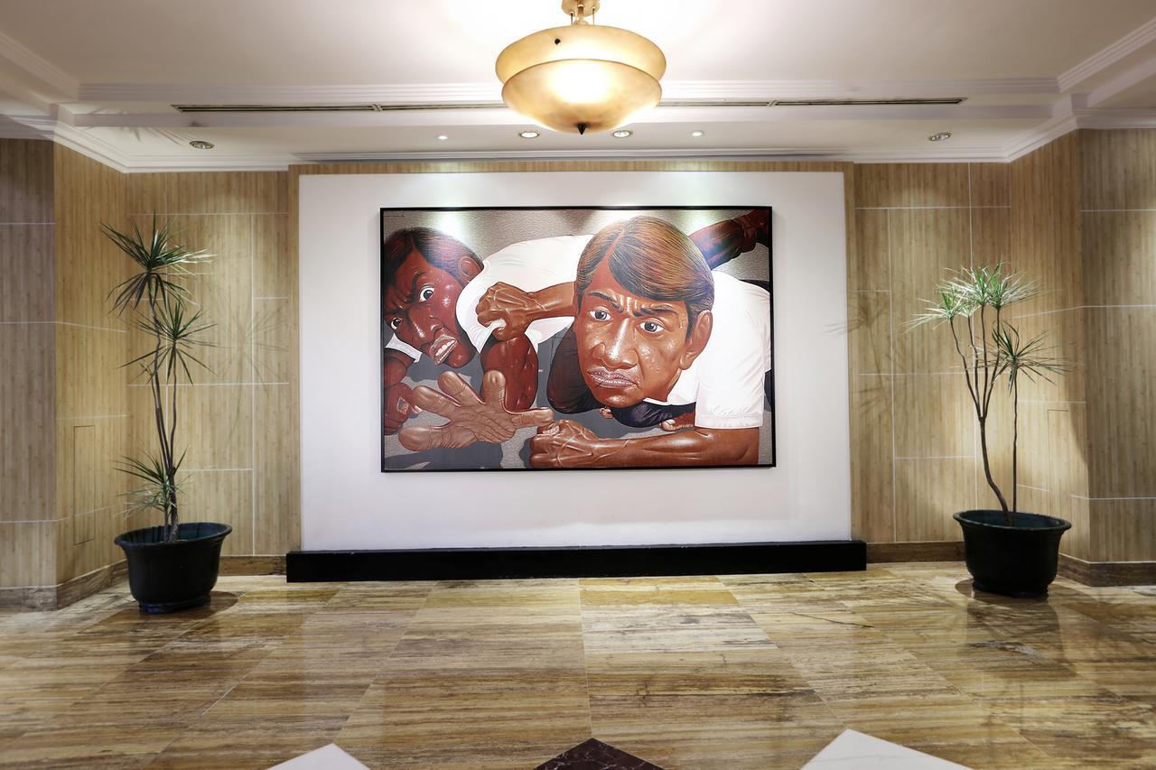 Grand Candi Hotel Semarang Exterior photo