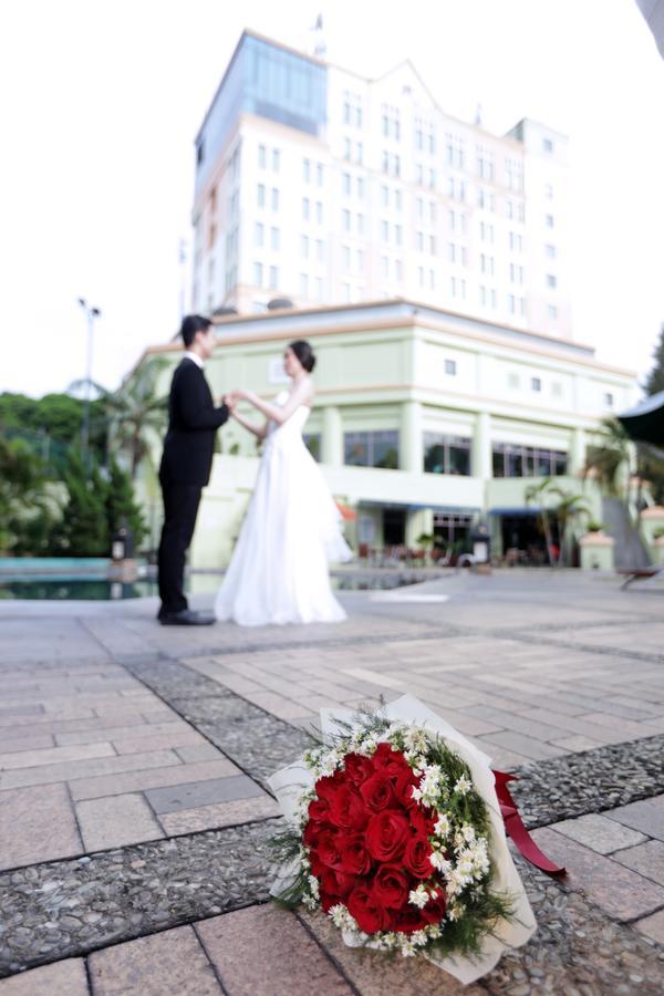 Grand Candi Hotel Semarang Exterior photo
